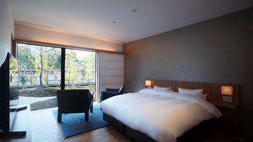 Kan-un-an | 3 bedrooms, premium bedding, down comforters, free minibar