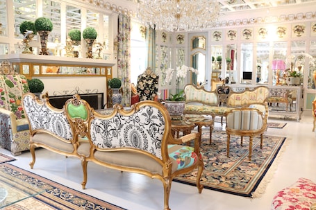 Sala de estar en el lobby