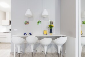 Familienstudio, Mehrere Betten | Eigene Küche | Kühlschrank, Herdplatte, Wasserkocher mit Kaffee-/Teezubehör