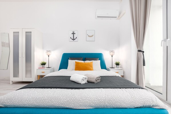 Design-Studio, Balkon, Stadtblick | 2 Schlafzimmer, hochwertige Bettwaren, individuell dekoriert