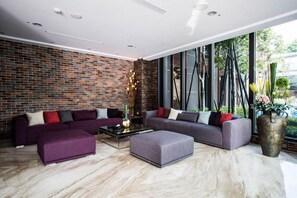 Zona de estar del vestíbulo