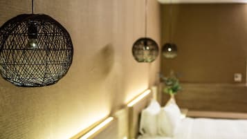 Basic Quadruple Room, 1 Bedroom | In-room safe, desk, soundproofing, free cribs/infant beds