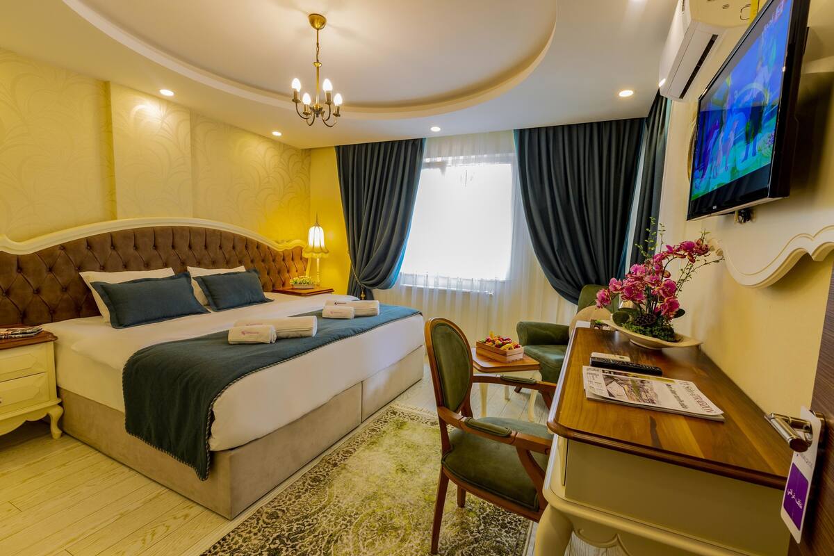 Standard Double or Twin Room | Premium bedding, minibar, desk, soundproofing