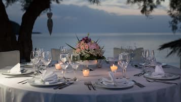 Lunch, dinner served; Greek cuisine, beach views