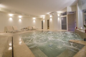 Sauna, hot tub, steam room, massages - Masseria Mongiò dell'Elefante (Otranto)