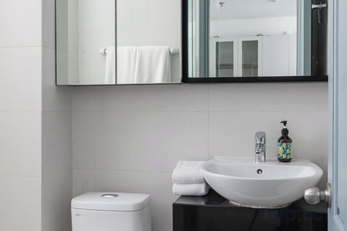 Bad | Dusj, designertoalettartikler, hårføner og badekåper