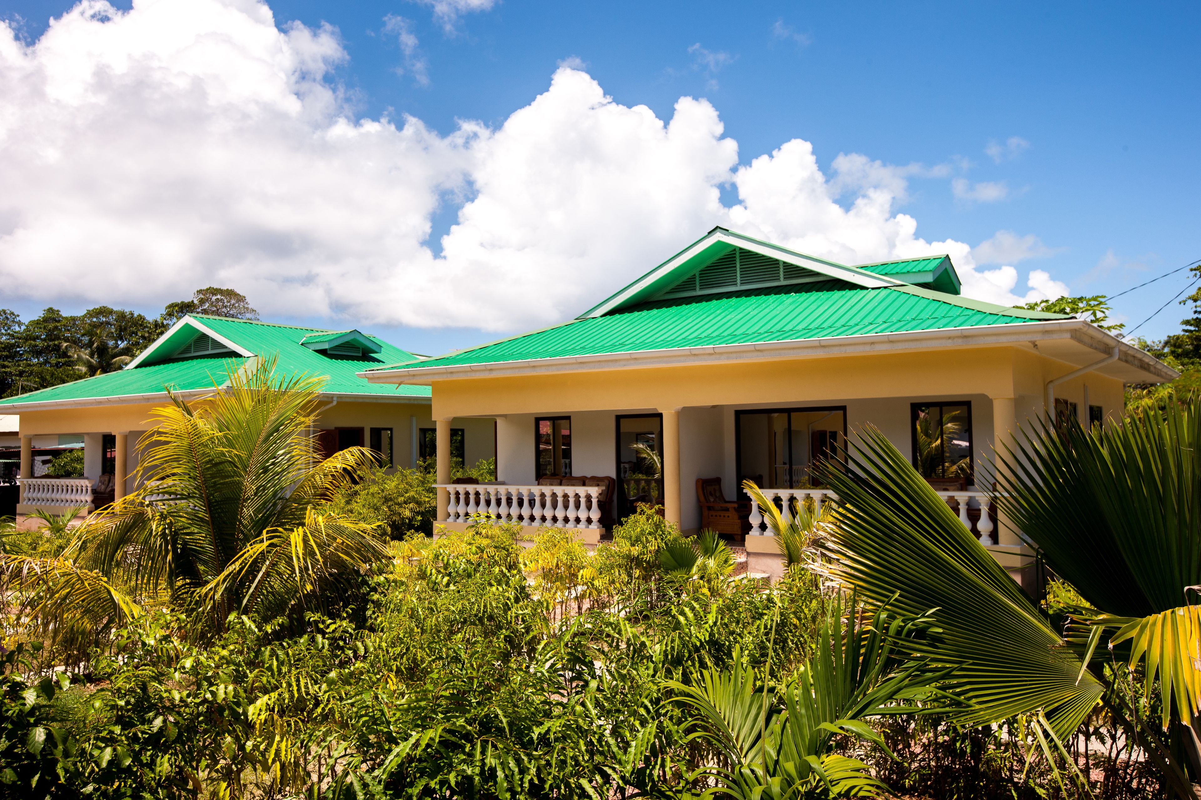 숙박 시설 정면