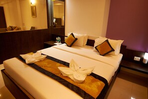 Deluxe Suite Non-AC