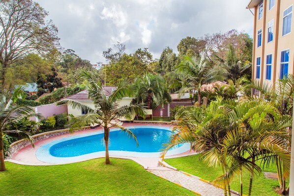 Outdoor pool - Arusha Corridor Spring Hotel (Arusha)