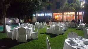Outdoor banquet area - Arusha Corridor Spring Hotel (Arusha)