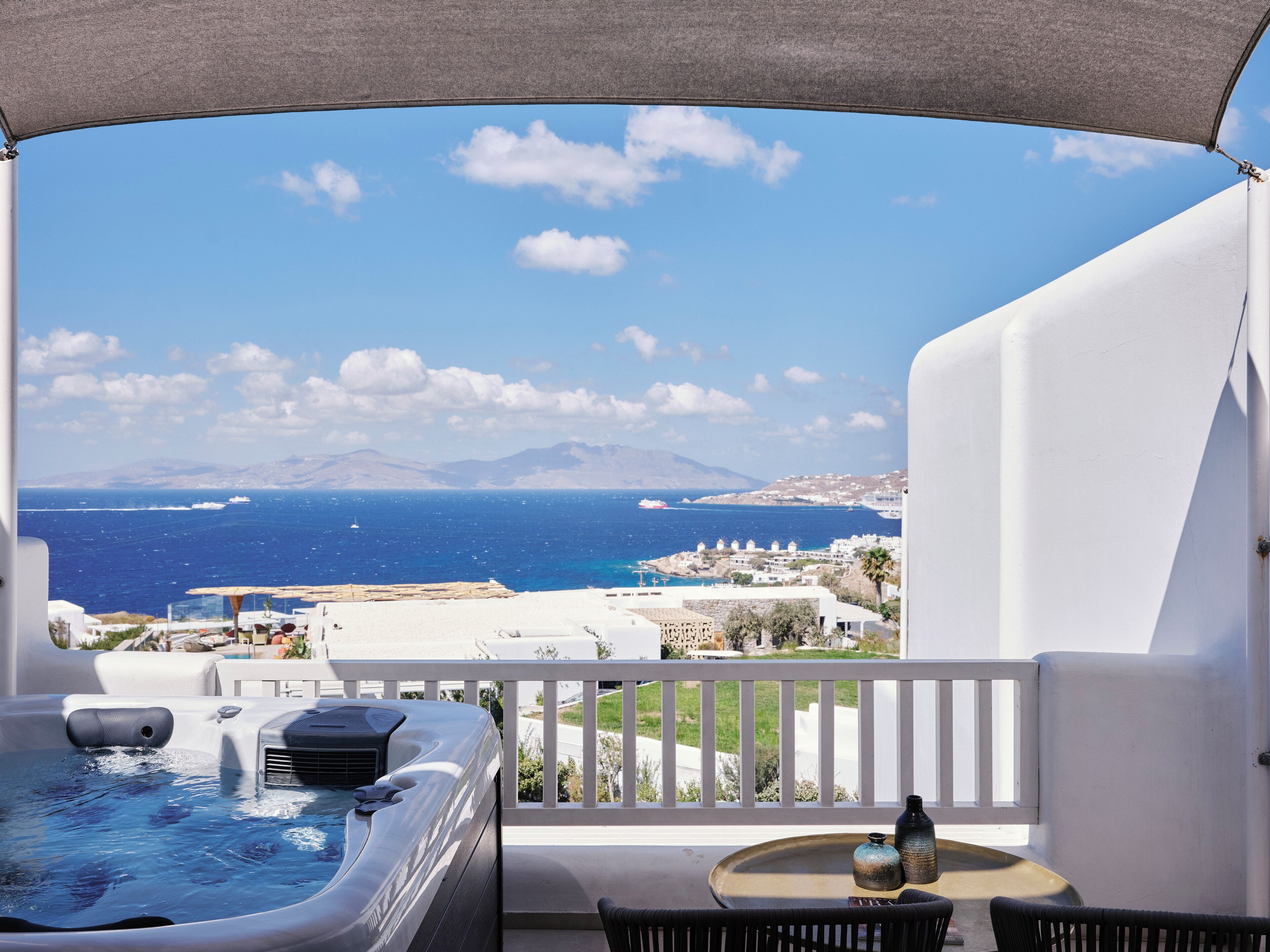 Naia Suite with Sea view & Outdoor Hot Tub | Premium bedding, pillow-top beds, minibar, in-room safe