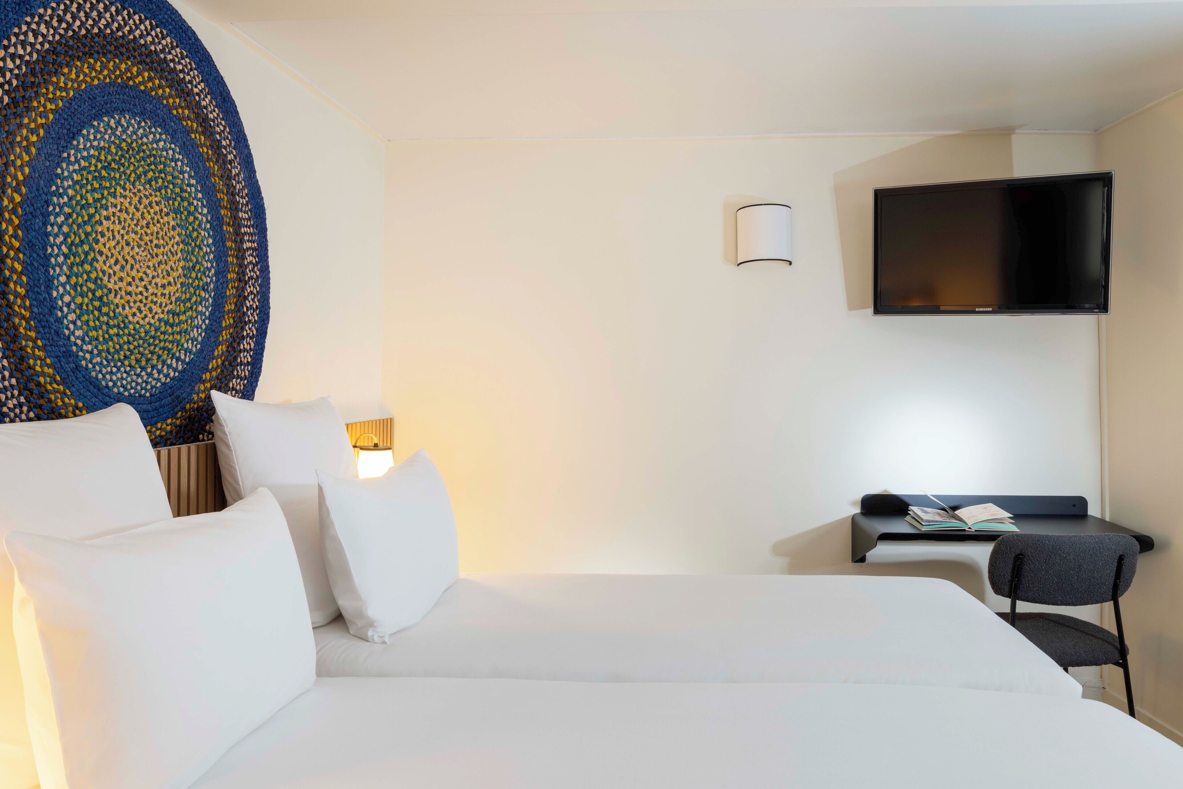 twin room | desk, blackout curtains, soundproofing, iron/ironing board