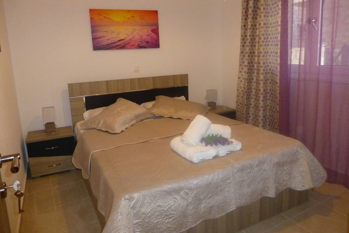 Departamento superior, 1 habitación, balcón | Insonorización, tabla de planchar con plancha y wifi gratis