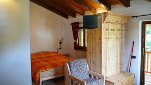 Studio | Premium bedding, individually furnished, blackout drapes - Residence Les Myosotis (Ayas)