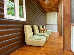 Gallery House | Balcony