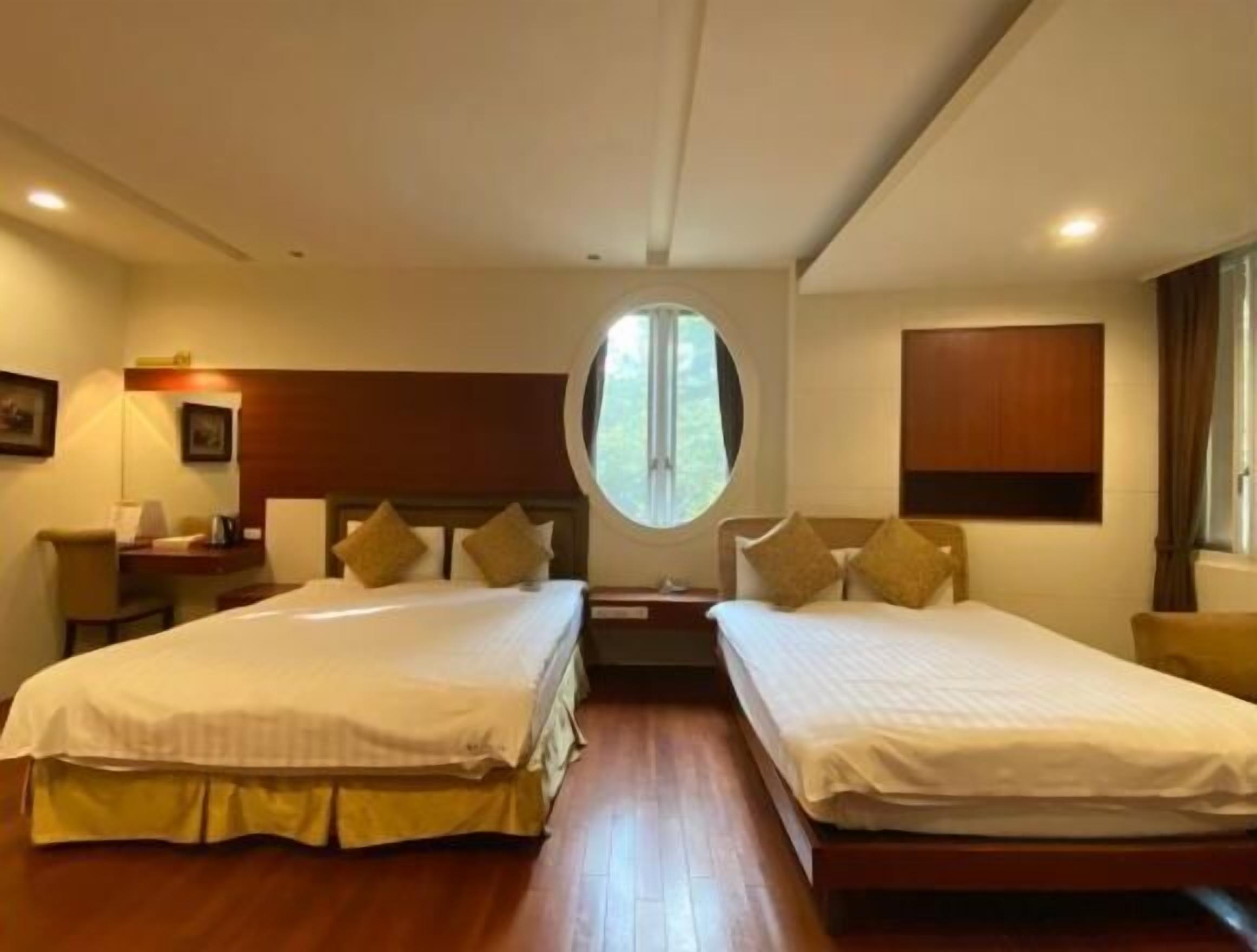 Verduisterende gordijnen, gratis wifi