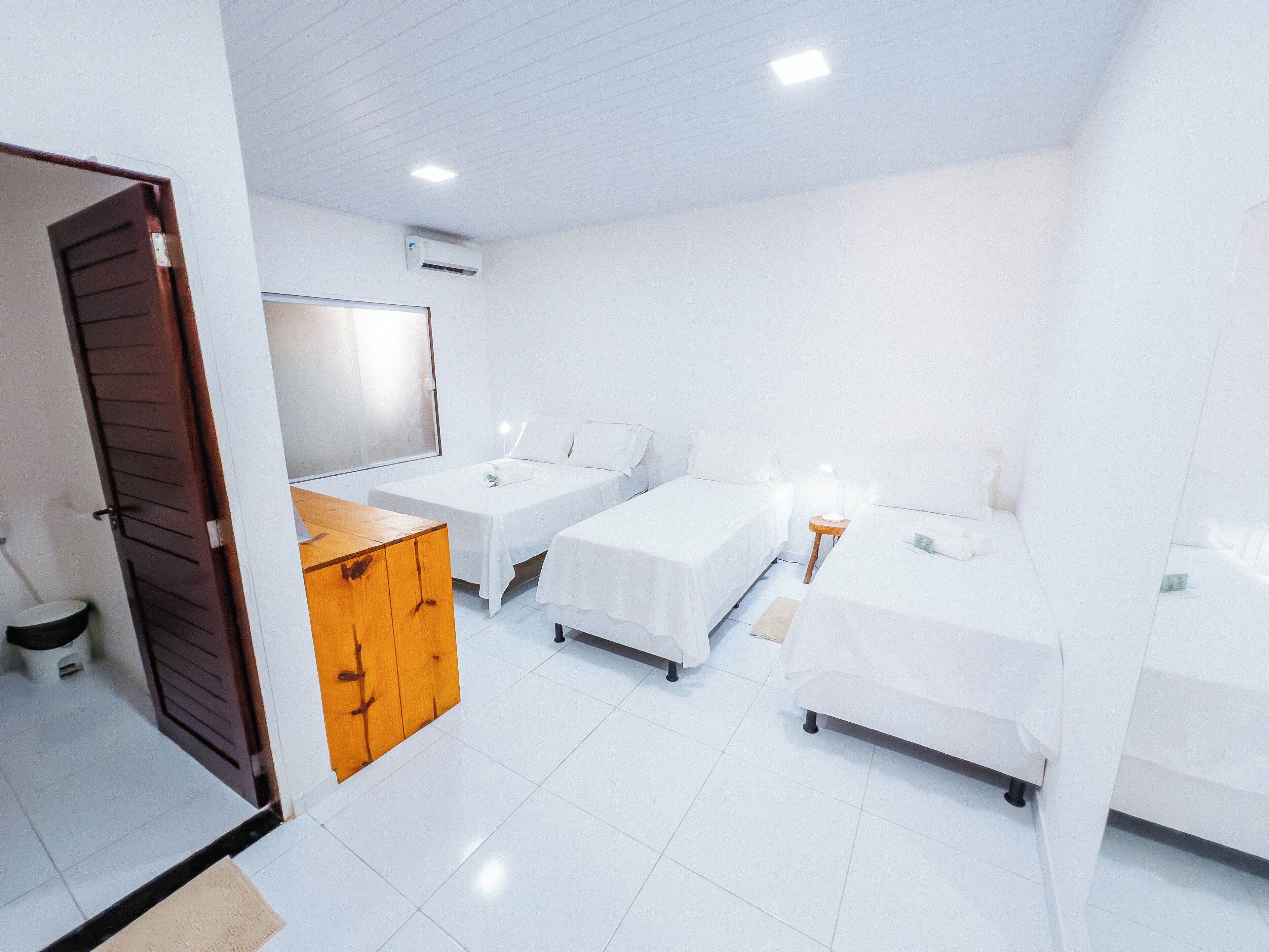 Quadruple Room | Minibar, free WiFi