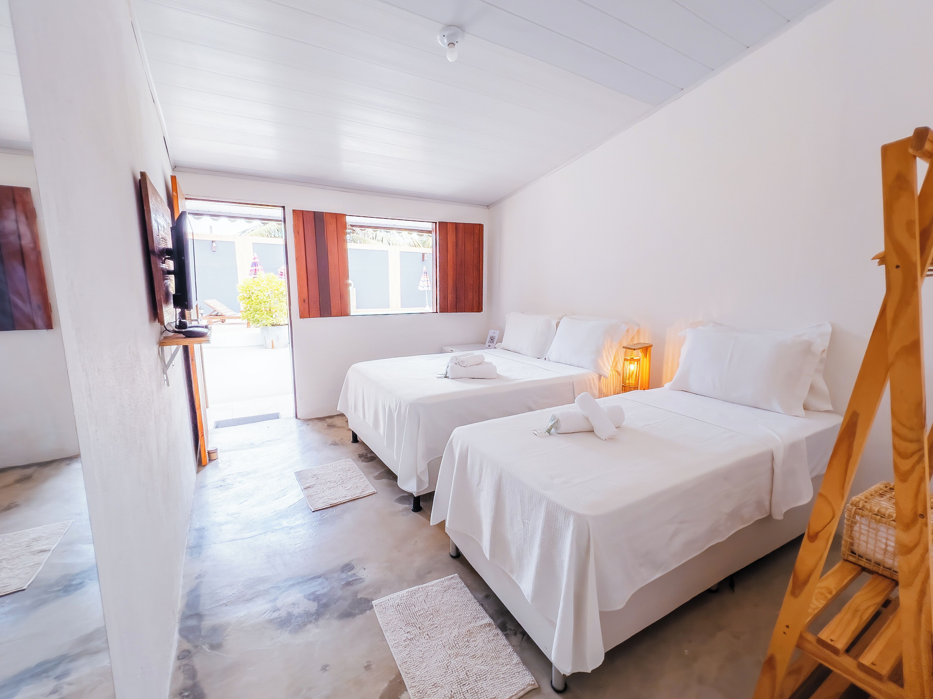 Quarto triplo | Frigobar, Wi-Fi de cortesia