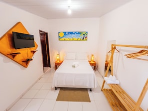 Twin Room | Minibar, free WiFi