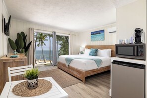 スタンダード ルーム キングベッド 1 台 ベイビュー (Upstairs) | アイロン / アイロン台、WiFi (無料)、ベッドシーツ