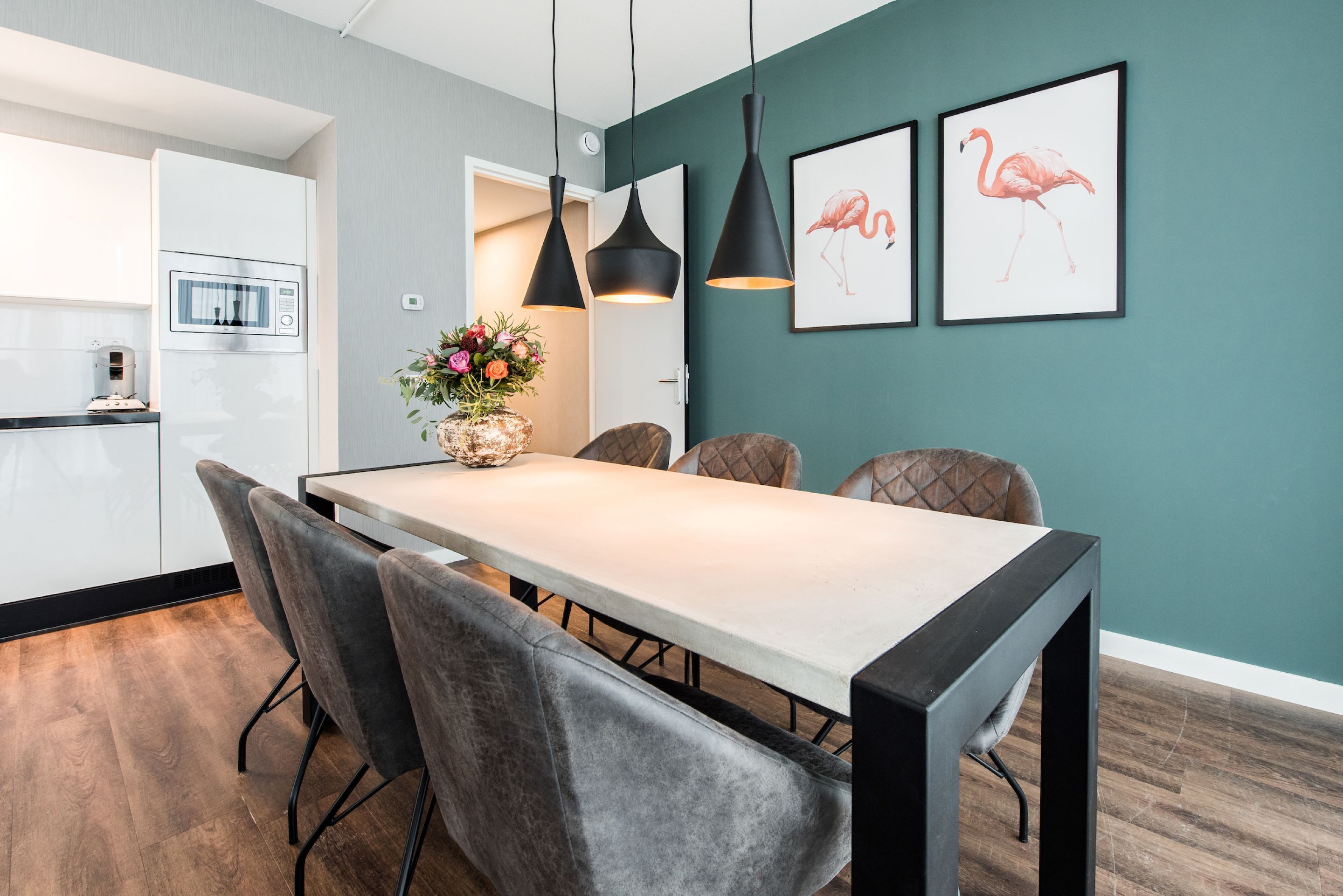 XL 2 Bedroom Apartment, Balcony,Sofa Bed | Laptop workspace, iron/ironing board, free WiFi, bed sheets