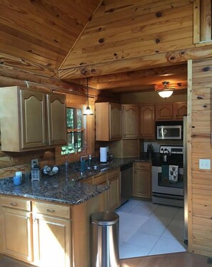 Cuisine privée | Réfrigérateur, micro-ondes, cafetière/bouilloire