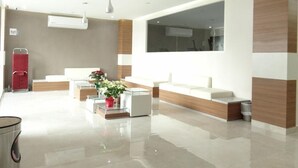 Unclassified image, 2 of 128, button - Hotel Soleil Business Class (León)