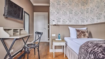 Ropa de cama de alta calidad, escritorio y camas plegables/adicionales