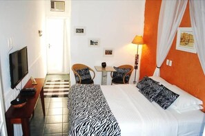 Dobbeltrom – deluxe | Minibar, blendingsgardiner og wi-fi (inkludert)