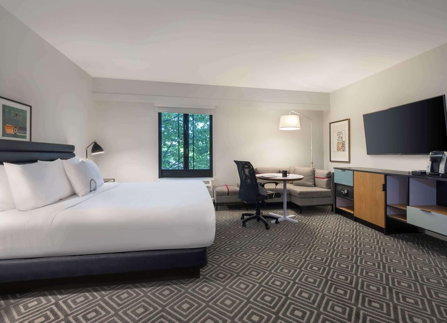 Premium bedding, pillowtop beds, in-room safe, desk