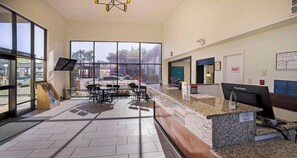 Lobby - SureStay Plus Hotel by Best Western Sacramento North (Sacramento)