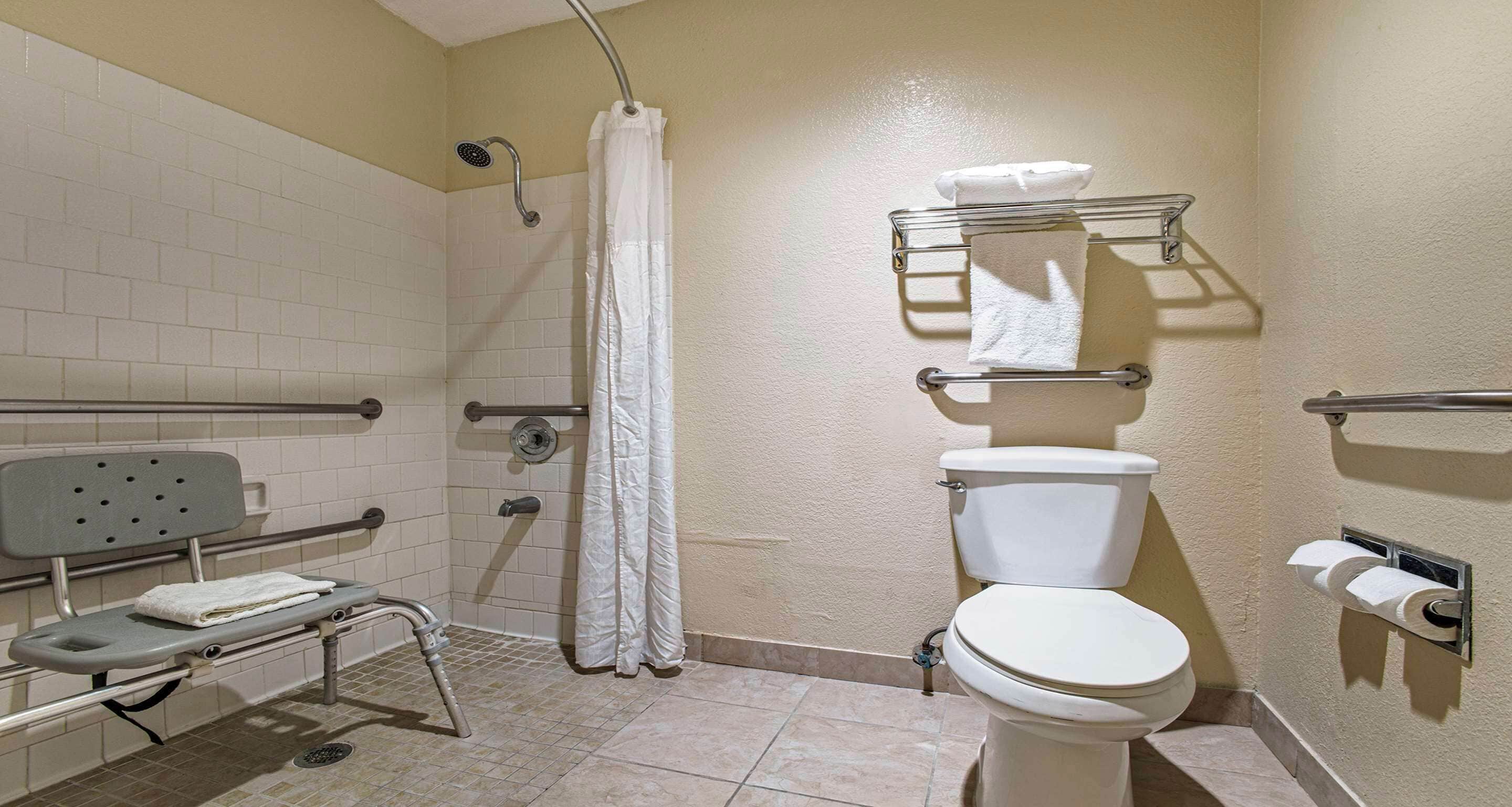 Photo - SureStay Plus Hotel by Best Western Sacramento North