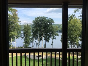 Lodge Suite 1 | Terrace/patio - The Retreat at Norwich Lake (Huntington)