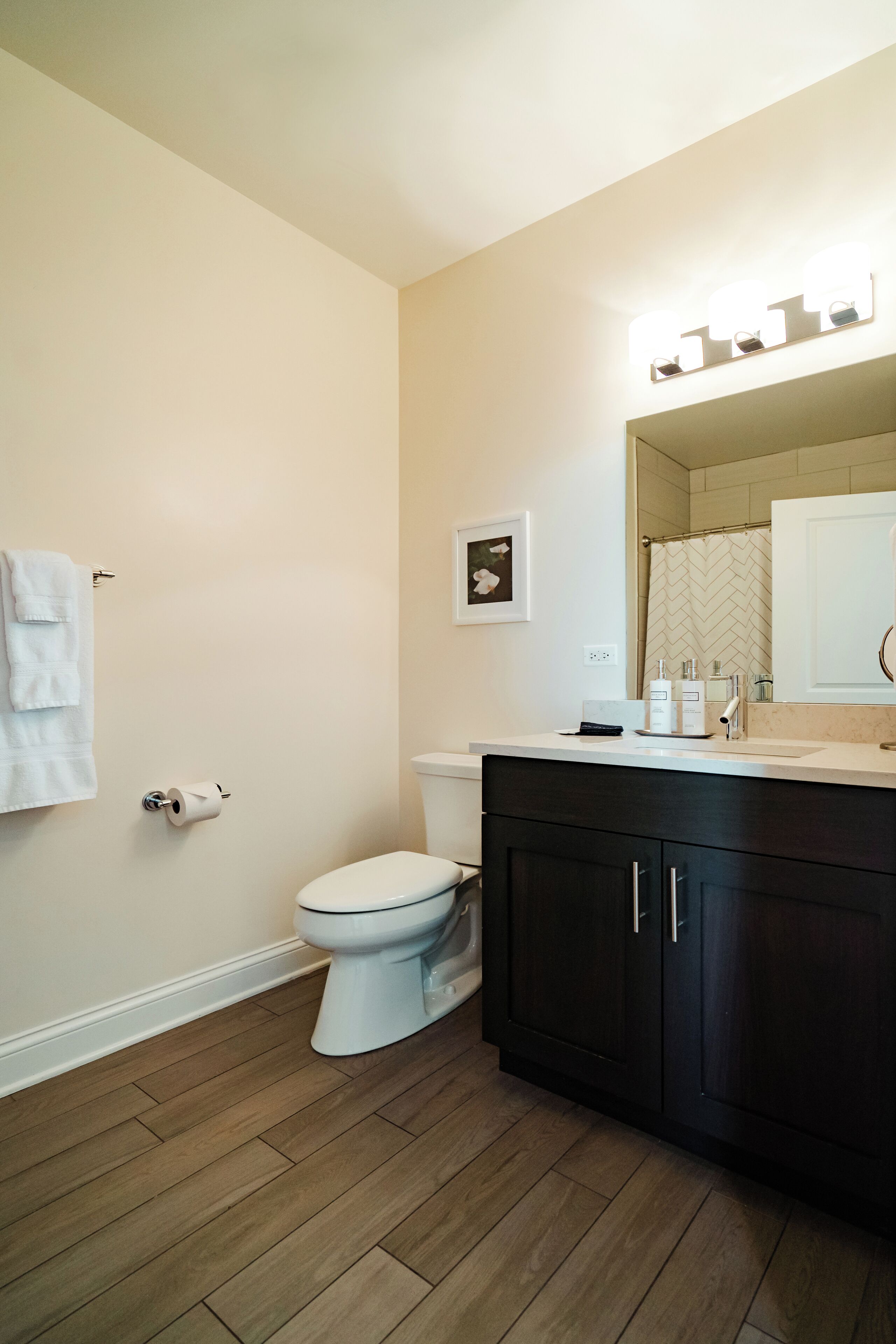 luxury suite, 2 bedrooms, 2 bathrooms | bathroom | separate bathtub and shower, rainfall showerhead, free toiletries