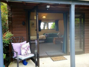Family Cottage, 1 Bedroom, Patio, Garden Area | Terrace/patio - Height of Dunedin (North Taieri)
