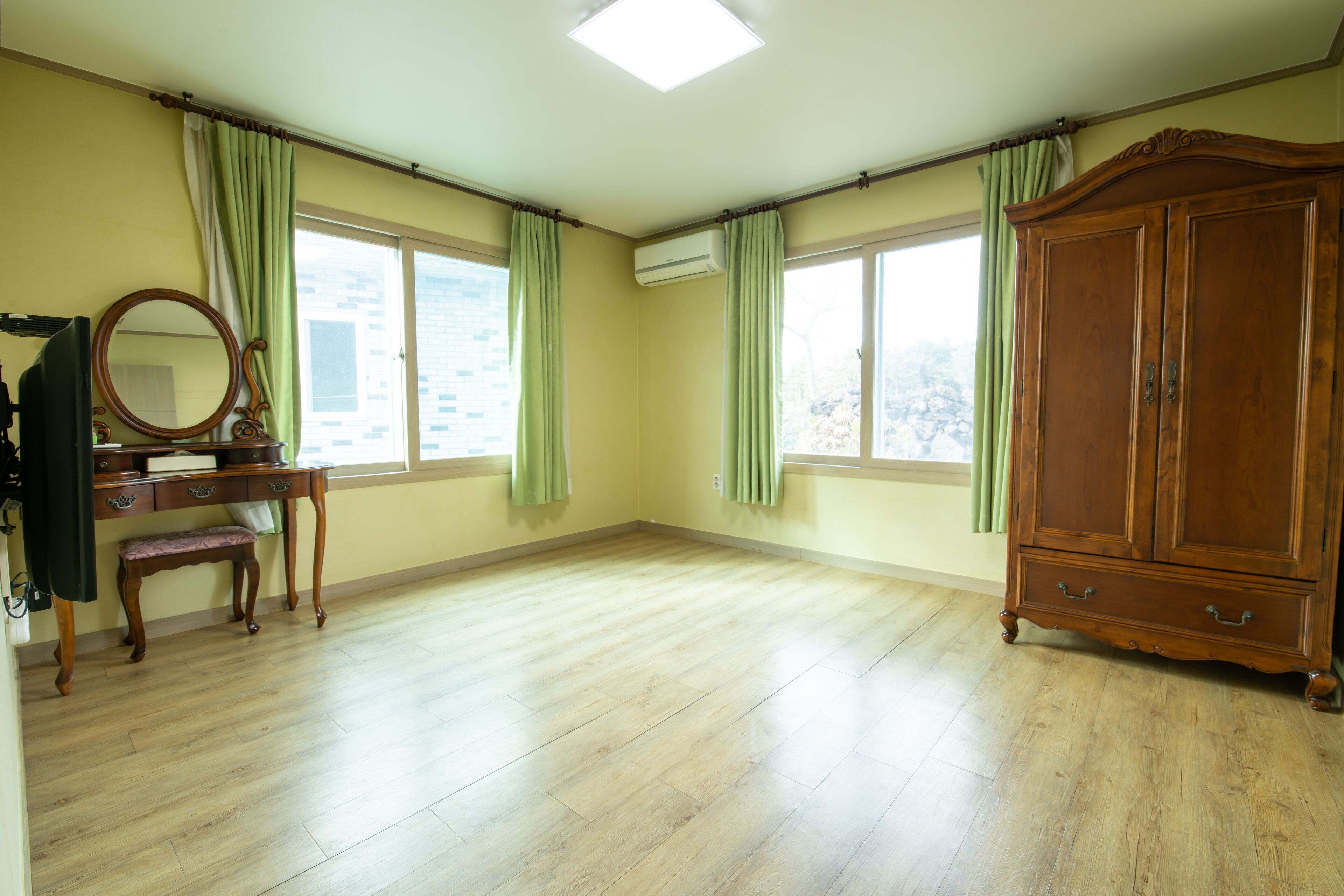 Family Duplex, 2 Bedrooms, Kitchen, Garden Area | WiFi (free)