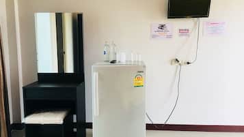 Standard Room | Desk, free WiFi