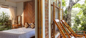 Little Garden Bungalow