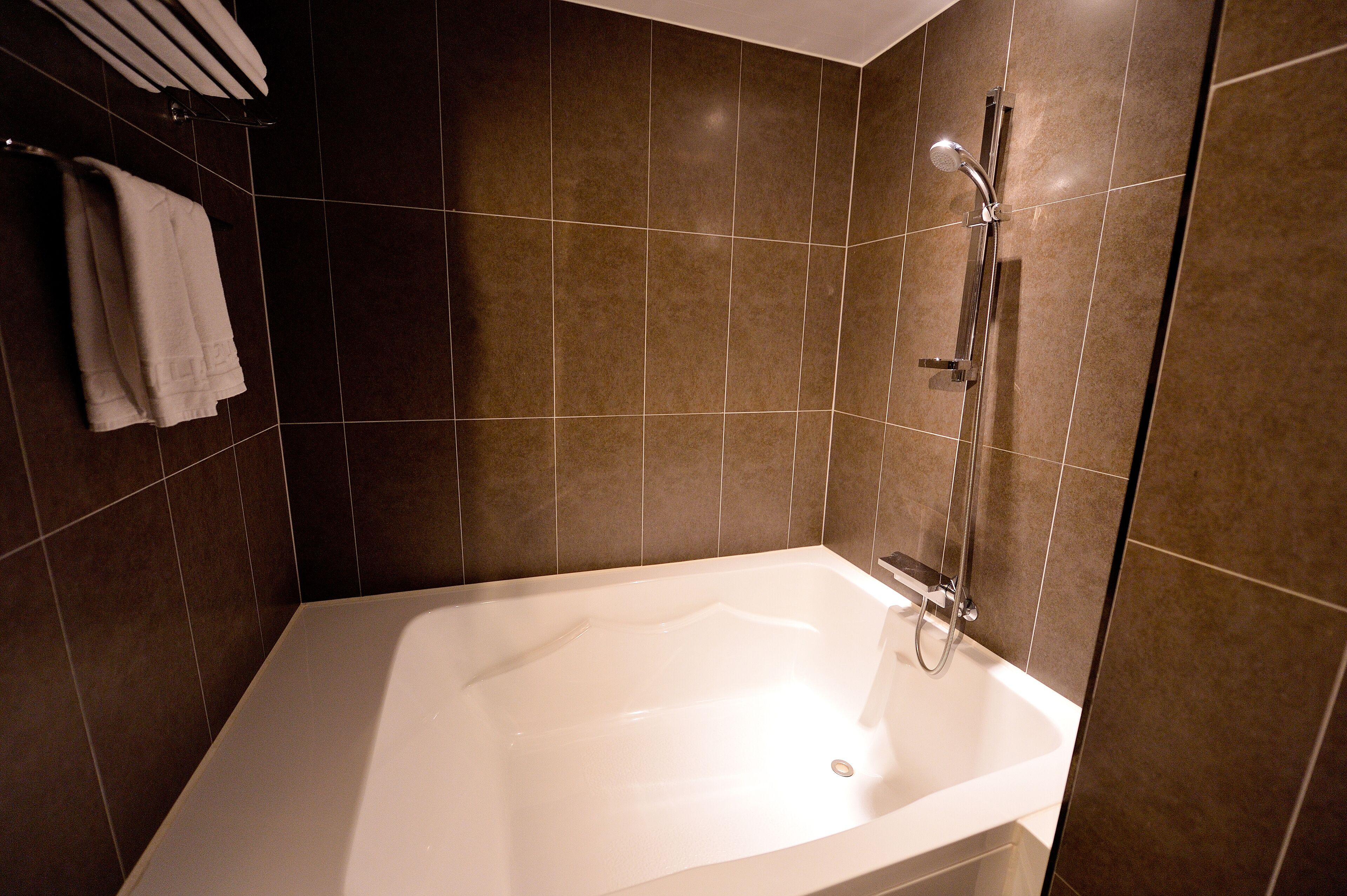premier double room | bathroom | free toiletries, hair dryer, bathrobes, slippers