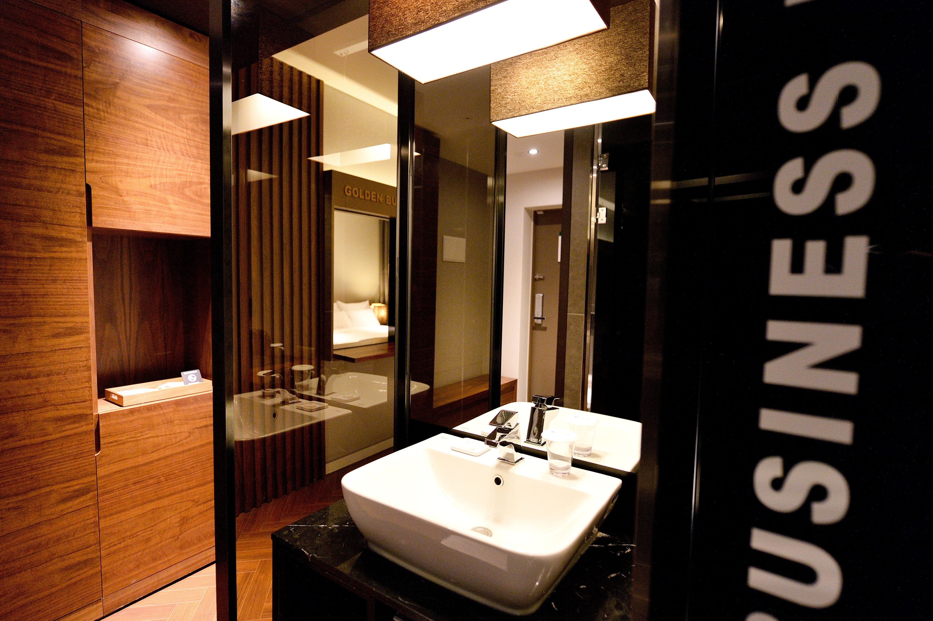 family twin room | down duvets, free wifi