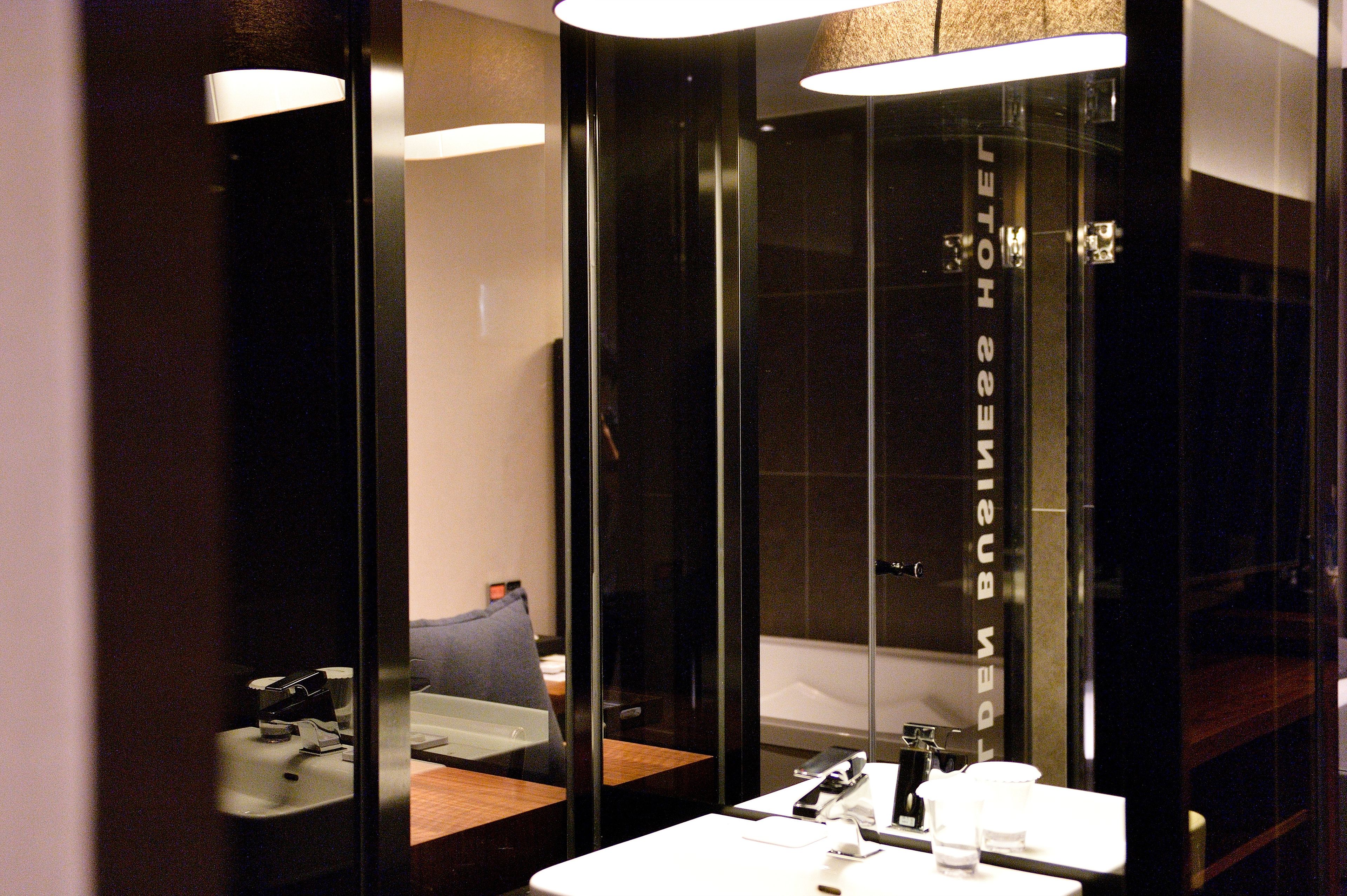 premier double room | bathroom | free toiletries, hair dryer, bathrobes, slippers