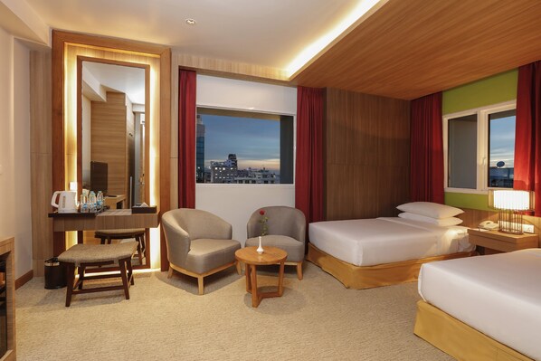 迷你吧、房內夾萬、遮光窗簾/窗簾、熨斗/熨衫板