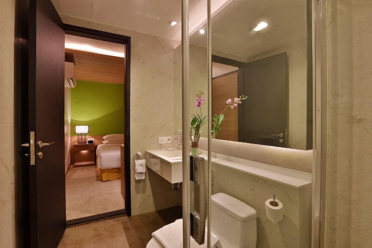 Shower, free toiletries, hair dryer, slippers