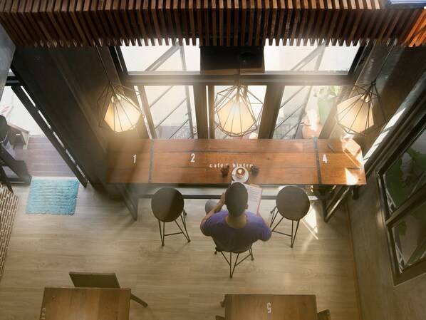 Lobby sitting area - Buffalo Thai Cafe & Bistro (Koh Lipe)