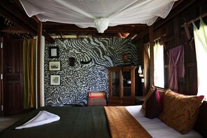 Biệt thự (Sontes) | Minibar, két bảo mật tại phòng, bàn 