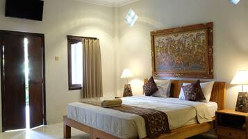 Habitación Deluxe | Escritorio, wifi gratis, ropa de cama