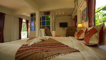 Family Suite, 1 Bedroom, Connecting Rooms, River View | In-room safe, individually decorated, individually furnished