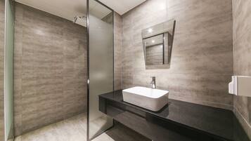 Double Room, 1 Double Bed | Bathroom