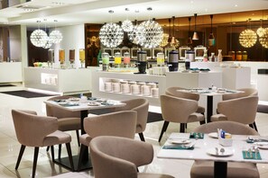 Daily buffet breakfast (MYR 40 per person) - Cosmo Hotel Kuala Lumpur (Kuala Lumpur)