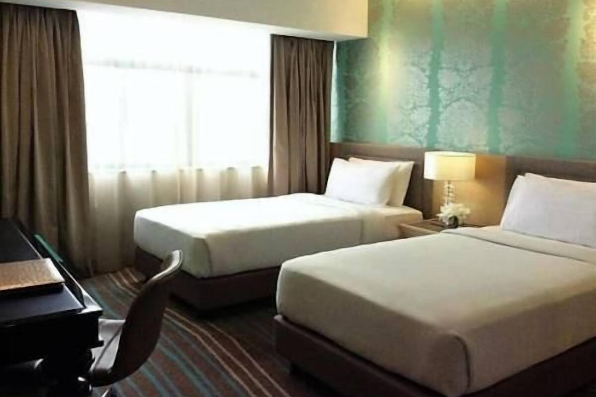 In-room safe, desk, soundproofing, iron/ironing board (on request)
